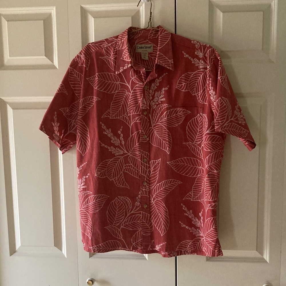 Cookie Street Honolulu men’s XL Hawaiian print short sleeve button down shirt